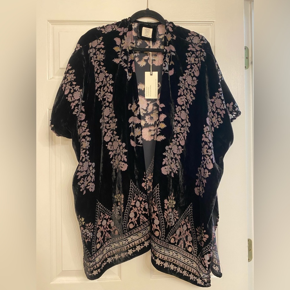 Matilda Jane Kimono Size XS/S NWT!